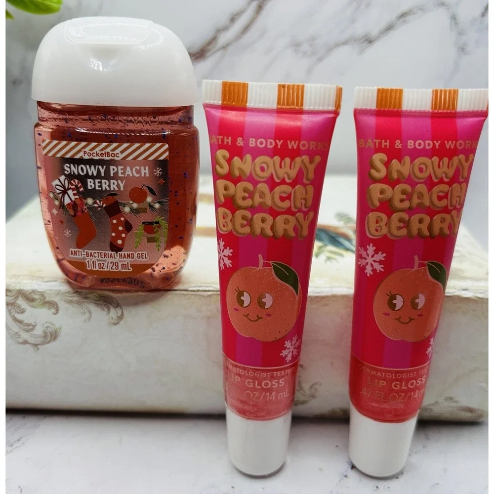 Bath and Body Works TRAVEL SNOWY PEACH BERRY MIST & BODY CREAM SET
